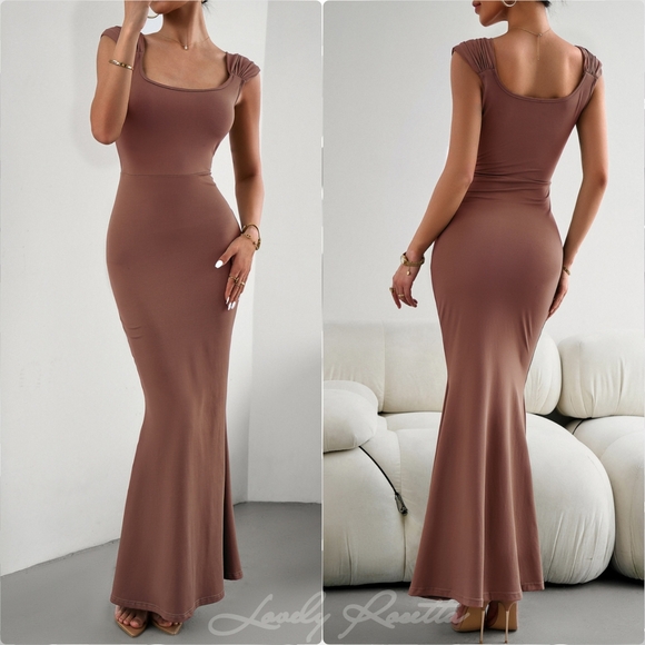 Modern Cap Sleeve Scoop Neck Maxi Dress - Picture 4 of 7
